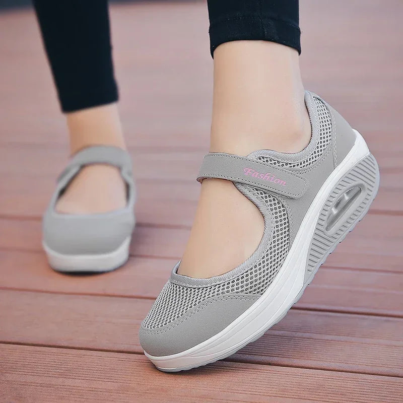 Casual Sneakers Summer Women Shoes Breathable Mesh Light Shoes for Women 2025 Trend Platform Sandals Black Zapatillas De Mujer