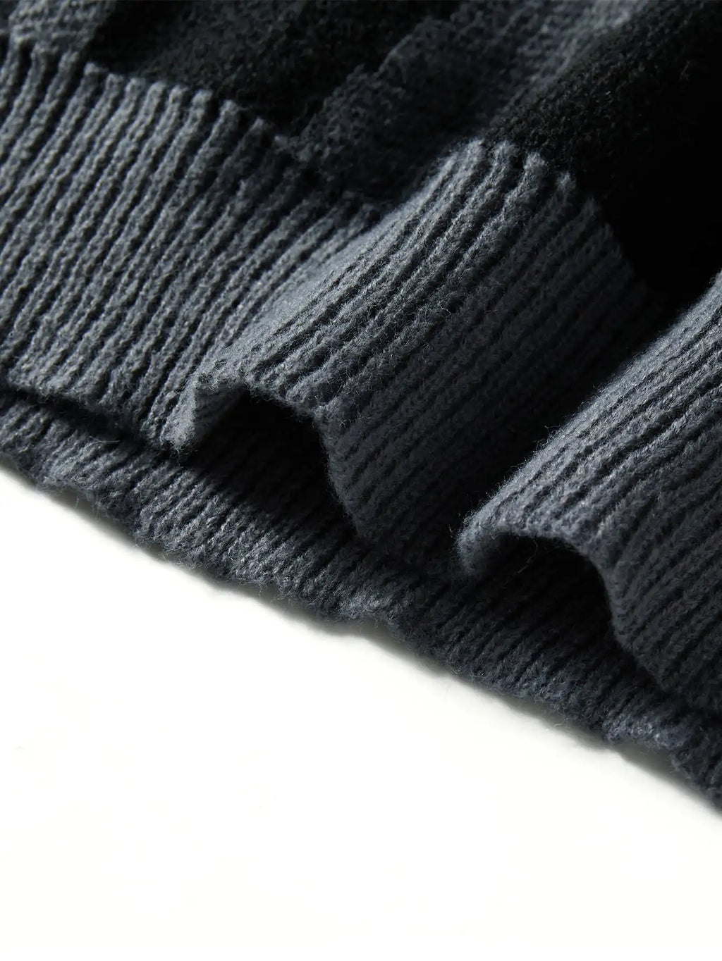 New Popular Autumn Winter Irregular Jacquard Pattern Pullover Sweater Casual Round Neck Contrast Color Knitted Men's Pullover - Live Store 4U