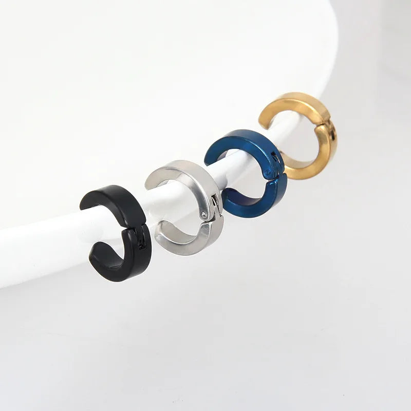2pcs Anime Chainsaw Man Yoshida Hirofumi Cosplay Ear Clip Earrings Women Men Punk Black No Pierced Fake Ear Circle Pop Jewelry - Live Store 4U