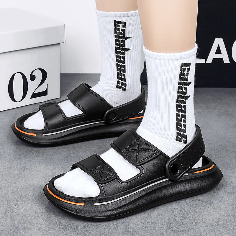 Nwe Summer Sandals Shoes for Men Women Sandals Casual Lightwheit Soft Male Shoes Aqua Beach Shoes Sneakers Women