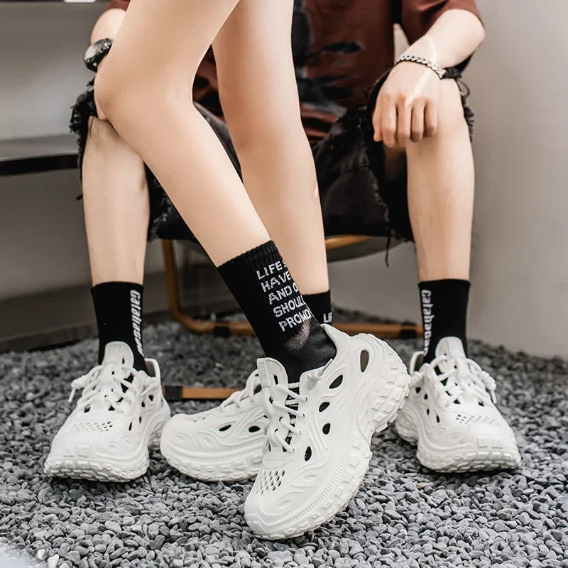 2025 New Summer Fashion Lovers Sandals EVA Baotou Men's Sandals Outdoor Thick Bottom Hole Shoes Luxury Beach Men Garden Shoes
