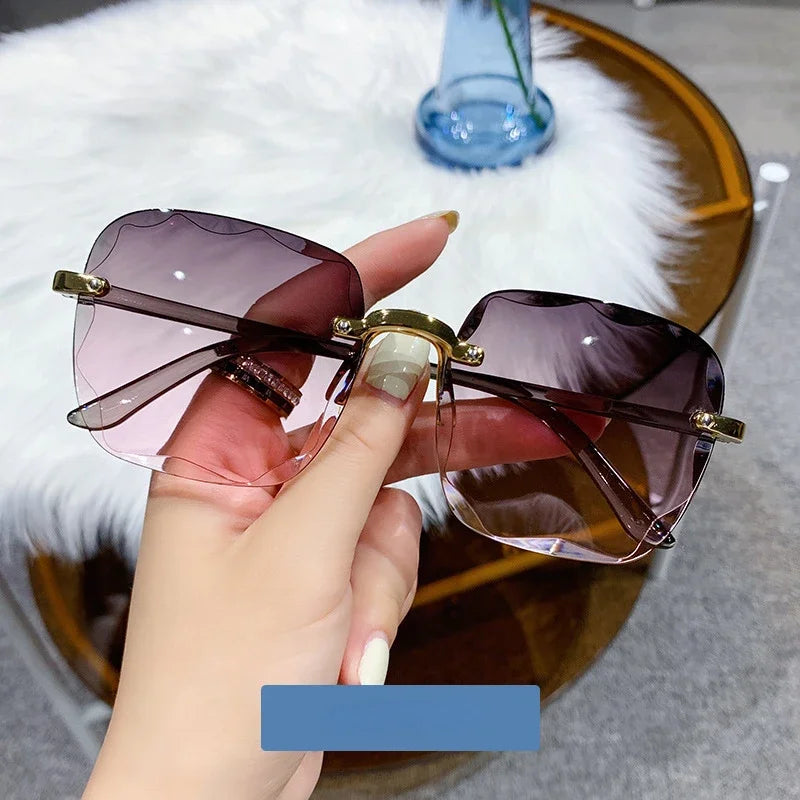 Square Rimless Fashion Sunglasses for Women Men Summer Gradient Sun Shades for Vacation Beach Travel（Not Include Glasses Case）