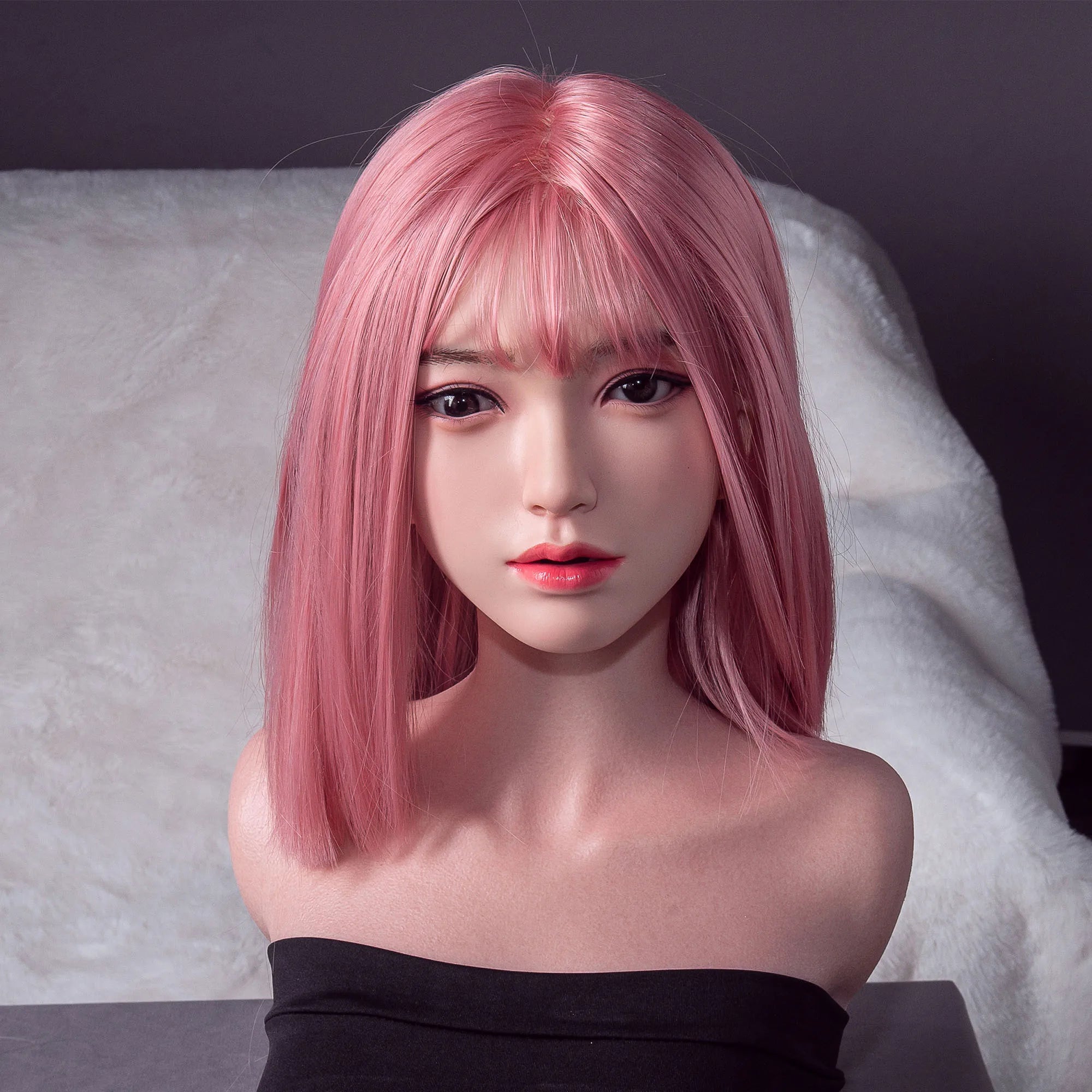 New silicone hairstyle, refreshing pink short hair, hair and eyebrow transplantation, handcrafted makeup