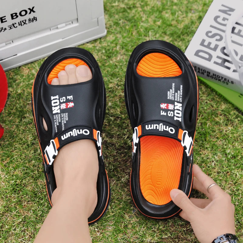 Summer Men's Outdoor Sandals Beach Slippers Comfortable Soft Clogs Men Casual Shoes Women Garden Water Shoes Men Beach Sandals