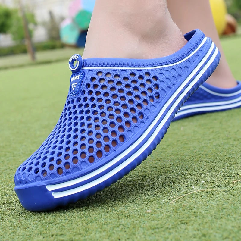 Summer Couple Breathable Half Slippers Men Outdoor Baotou Hole Sandals Beach Flip-flops Men's Casual Flip-flops Platform Sandals