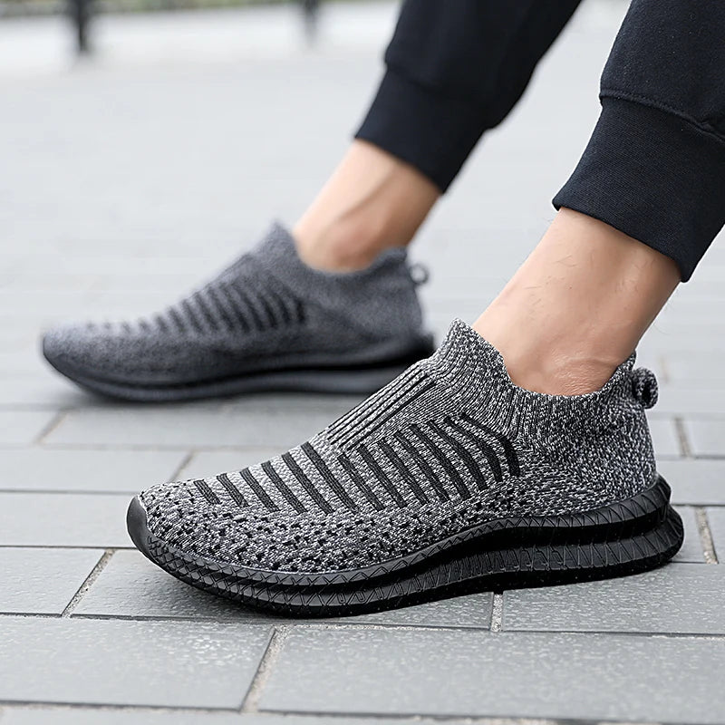 New 2022 Summer Shoes For Men Loafers Breathable Men's Sneakers Fashion Comfortable Casual Shoe Tenis Masculin Zapatillas Hombre