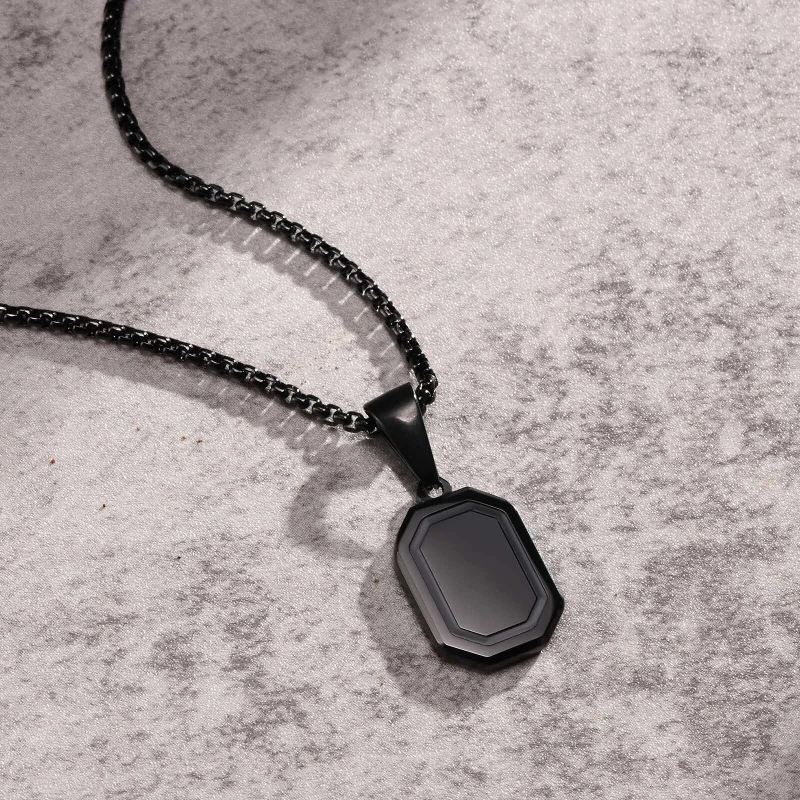 Vnox Small Dogtags Pendant Necklaces for Men Boys,Black Silver Color Stainless Steel Military Dog Tag with Box Chain Gift to Him