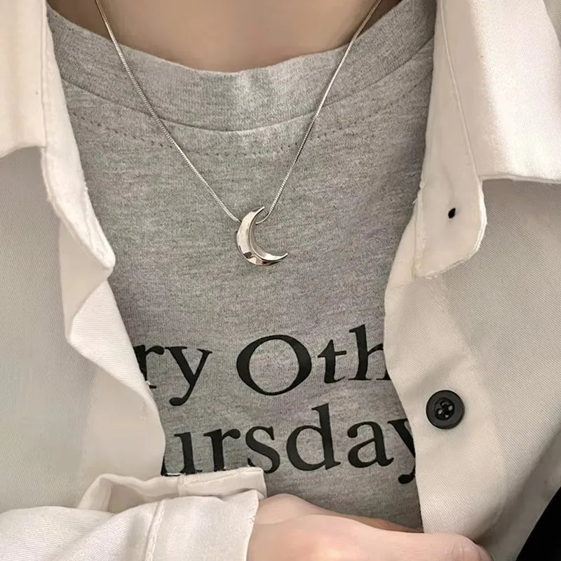 Simple Trendy Star Hollow Choker Necklace Pendant Neck Jewelry Accessories Women Men's Fashion Party Chain Necklace - Live Store 4U
