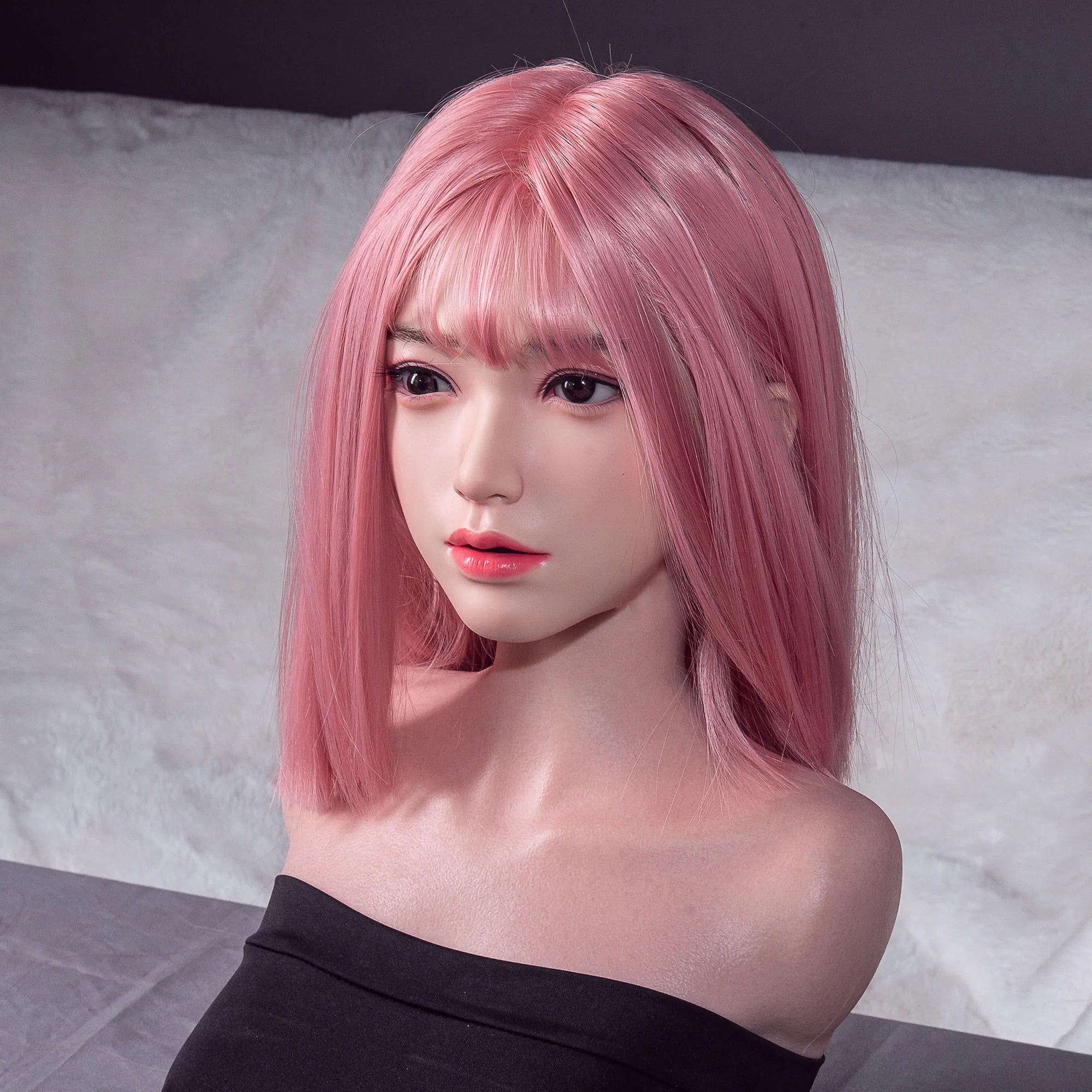 New silicone hairstyle, refreshing pink short hair, hair and eyebrow transplantation, handcrafted makeup