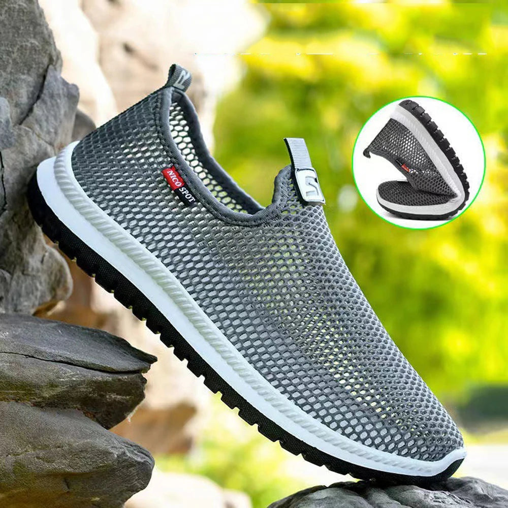 Summer Men's Mesh Shoes Men's Comfortable Breathable Flyweave Casual Shoes Breathable Soft Sole Running Fitness Non-Slip Shoes