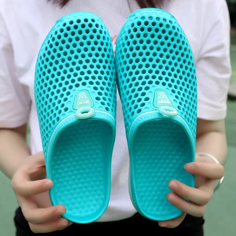 Summer Couple Breathable Half Slippers Men Outdoor Baotou Hole Sandals Beach Flip-flops Men's Casual Flip-flops Platform Sandals