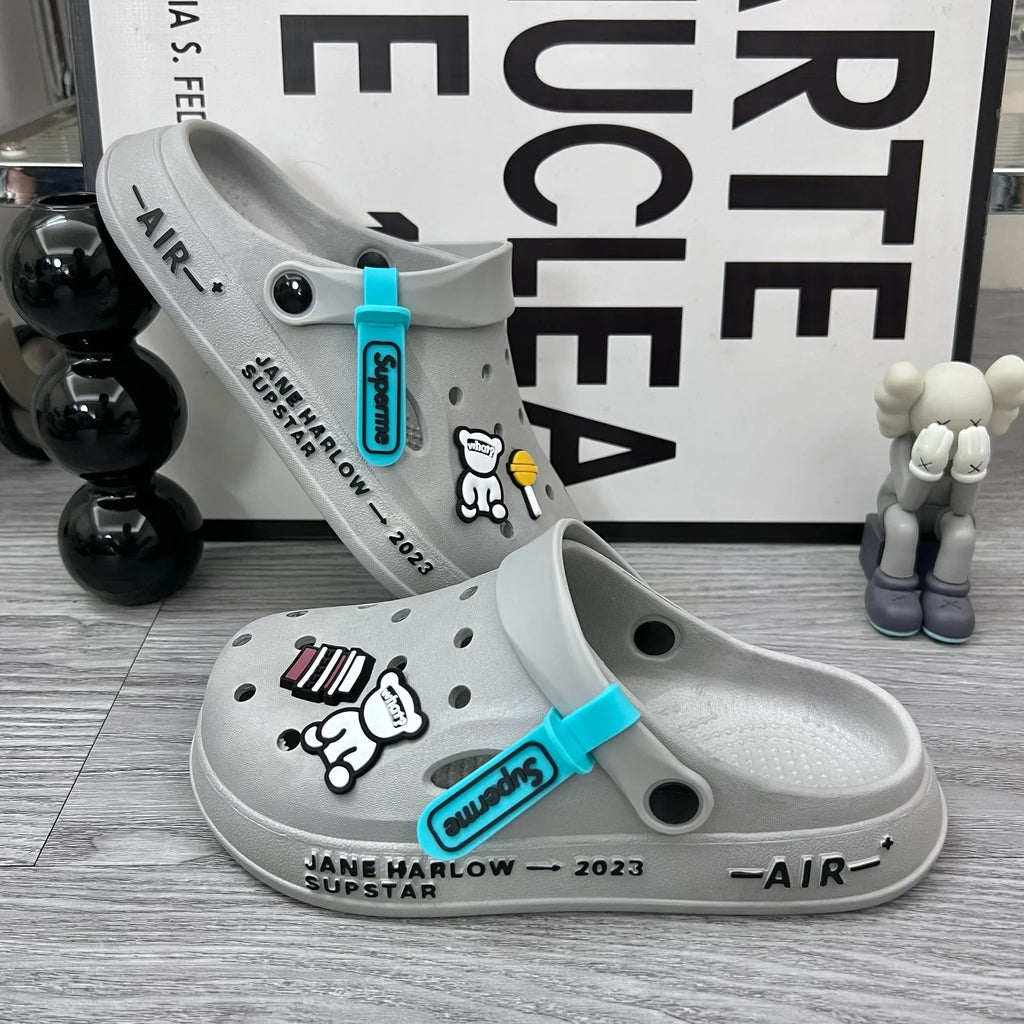 Summer Man Sandals Lightweight Home Beach Sandals Women Slippers Outdoor Quick Dry Flat Soft EVA Hole Shoes Women Clogs 2024