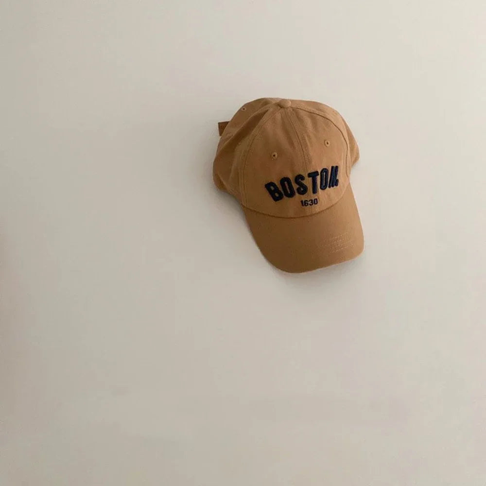 Children's Hats Boys And Girls Four Seasons Korean Version Of The Embroidered Letters Duck Tongue Cap Fashion Baby Baseball Cap