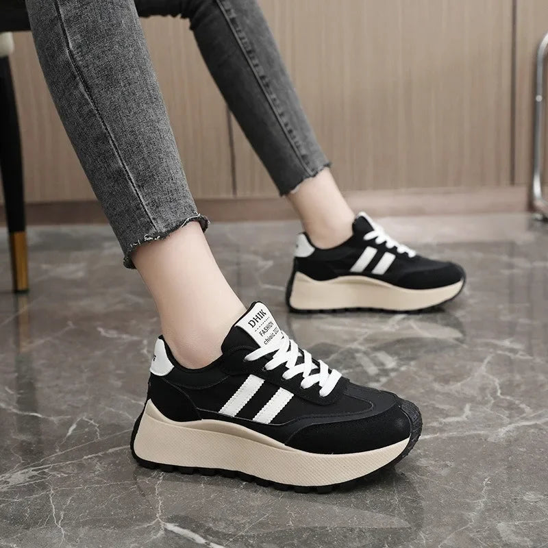 Spring Thick Bottom Women's Shoes 2025 Summer Casual Patchwork Leather Sneakers Casual Vulcanised Shoes Ladies Chaussure Femme