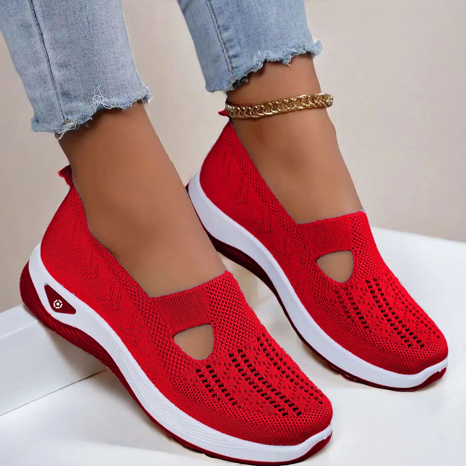 Summer Women's Shoes Breathable Anti-slip Soft Bottom Women's Casual Shoes Middle-aged Walking Shoes