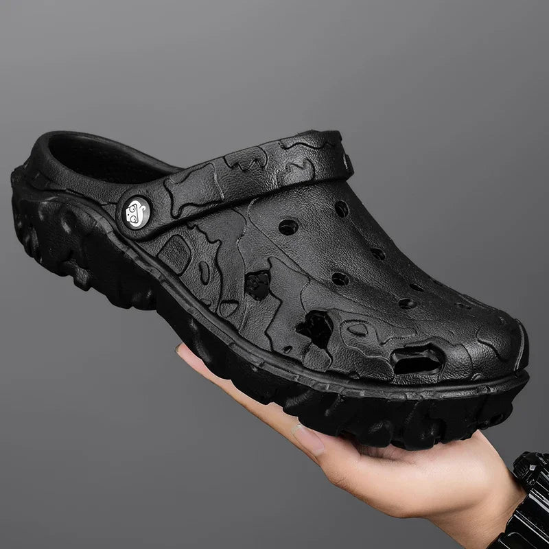 2025 Summer Slippers Clogs Men Beach Shoes Outdoor Garden Shoes Casual Sandals Black Brown Slip-On Men's Breathable Slides