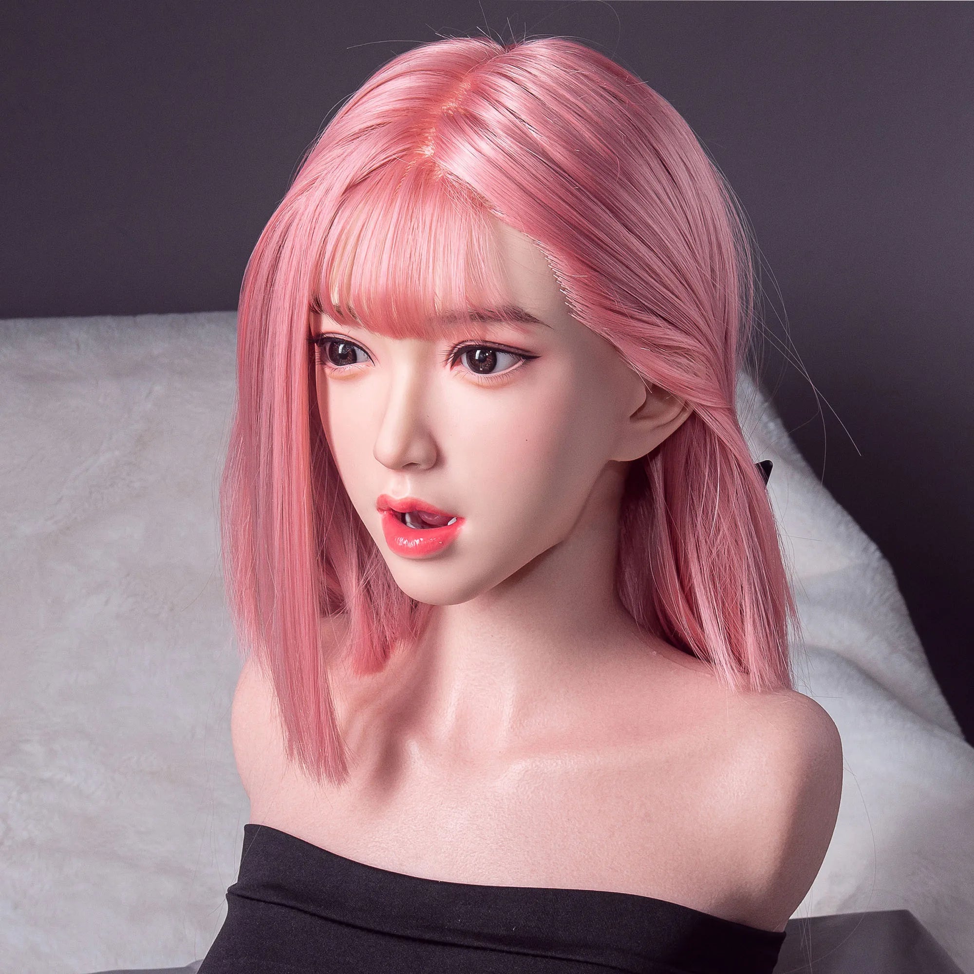 New silicone hairstyle, refreshing pink short hair, hair and eyebrow transplantation, handcrafted makeup