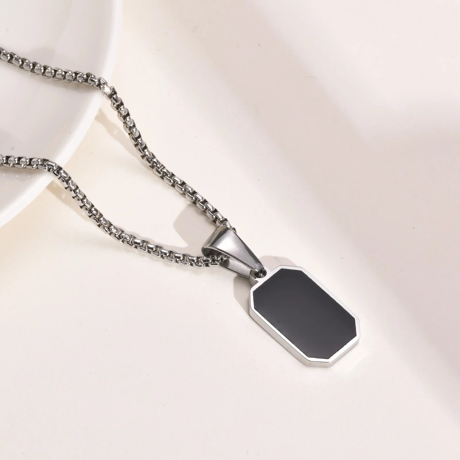 Vnox Small Dogtags Pendant Necklaces for Men Boys,Black Silver Color Stainless Steel Military Dog Tag with Box Chain Gift to Him