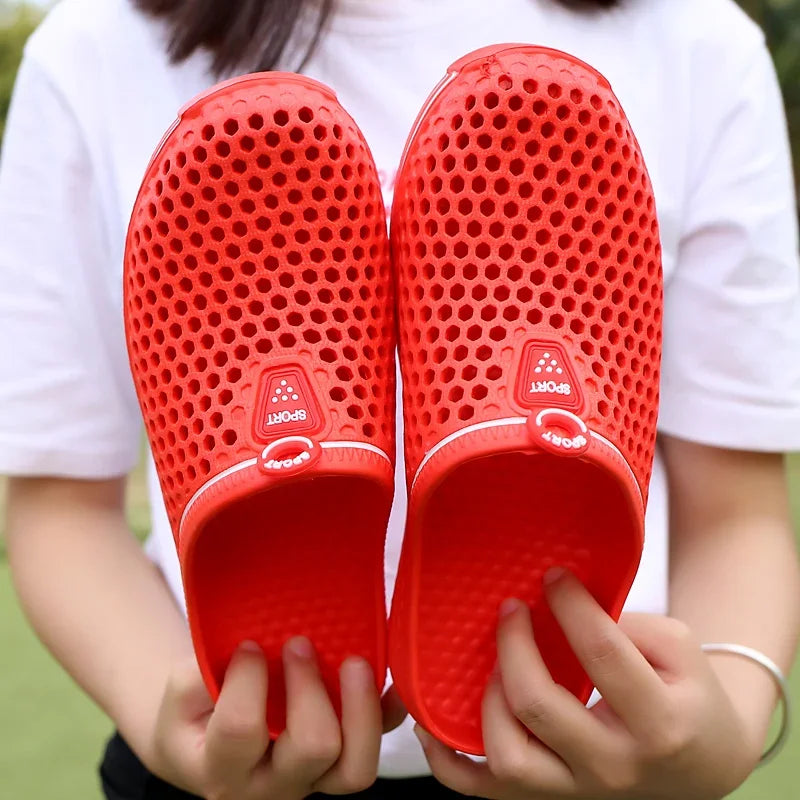 Summer Couple Breathable Half Slippers Men Outdoor Baotou Hole Sandals Beach Flip-flops Men's Casual Flip-flops Platform Sandals